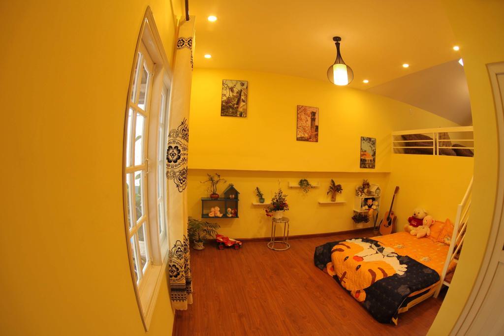 Fullhouse Homestay Da Lat Esterno foto